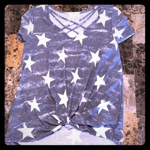 Star crisscross Knot T-Shirt